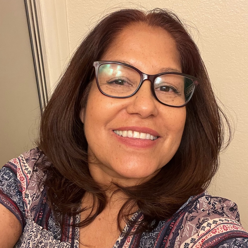 Meet your Posher, Raquel